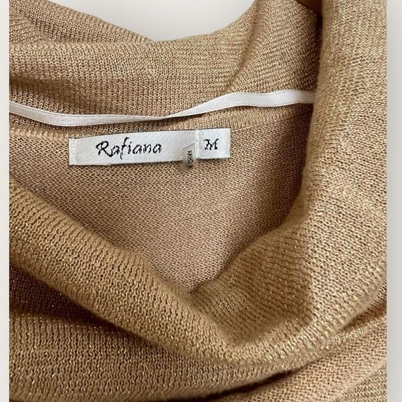 Long sleeves gold color blouse size Medium - Picture 6 of 7